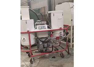 循環(huán)移動式噴砂機02